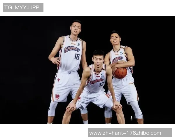 上海足球俱乐部新赛季展望与球队建设发展战略分析 上海足球俱乐部新赛季展望与球队建设发展战略分析